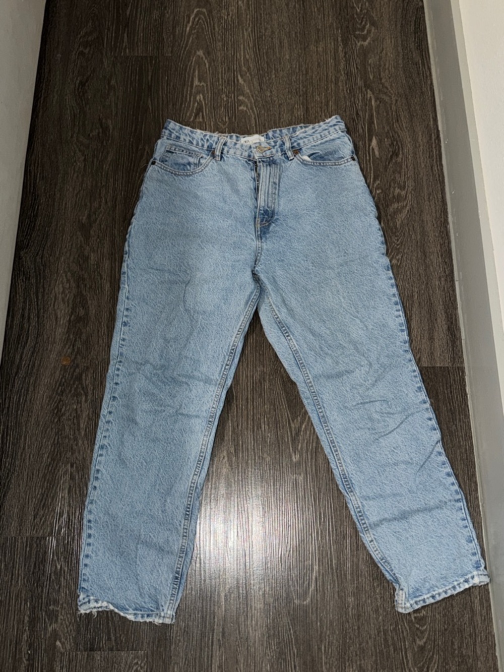 Zara Light Blue High-Rise Straight Jeans